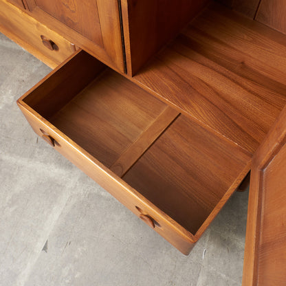 ウィンザー サイドボード