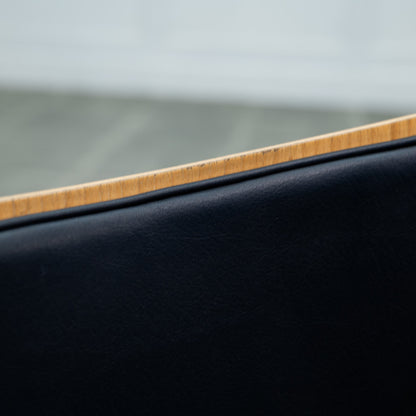 セブンチェア / フロントパディング