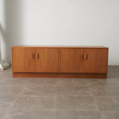 Fresco ヴィンテージ サイドボード