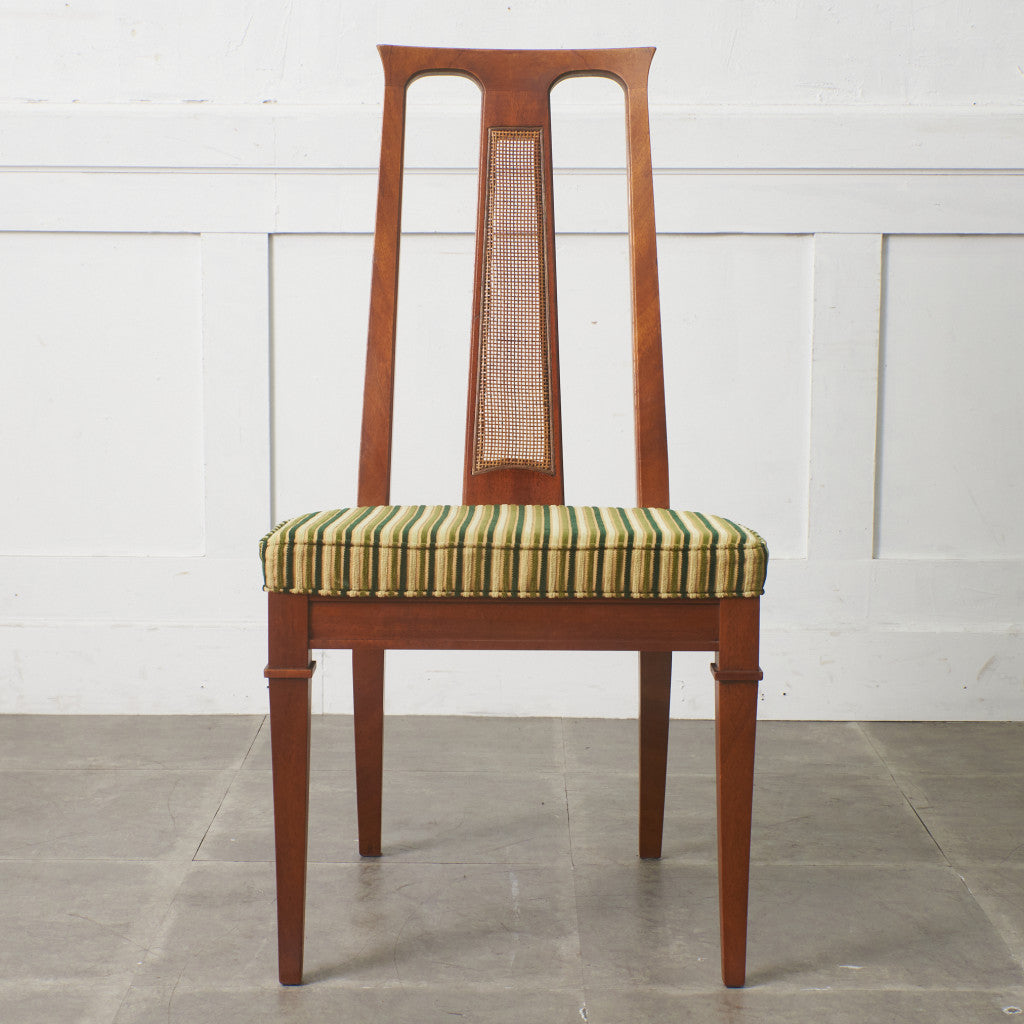 TRIUNE サイドチェア