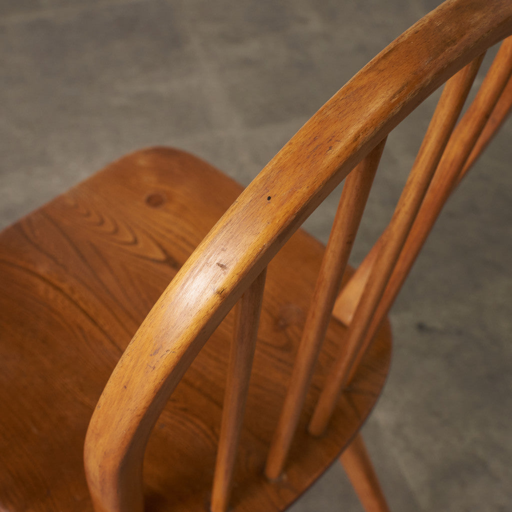 4本スポーク フープバックチェア