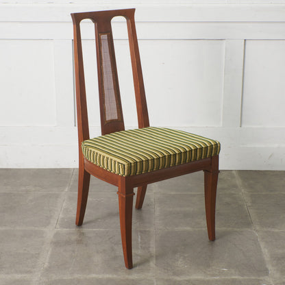 TRIUNE サイドチェア