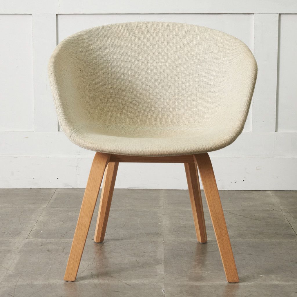 ABOUT A CHAIR アバウト ア チェア