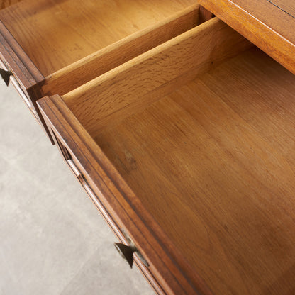 TRIUNE チェストボード