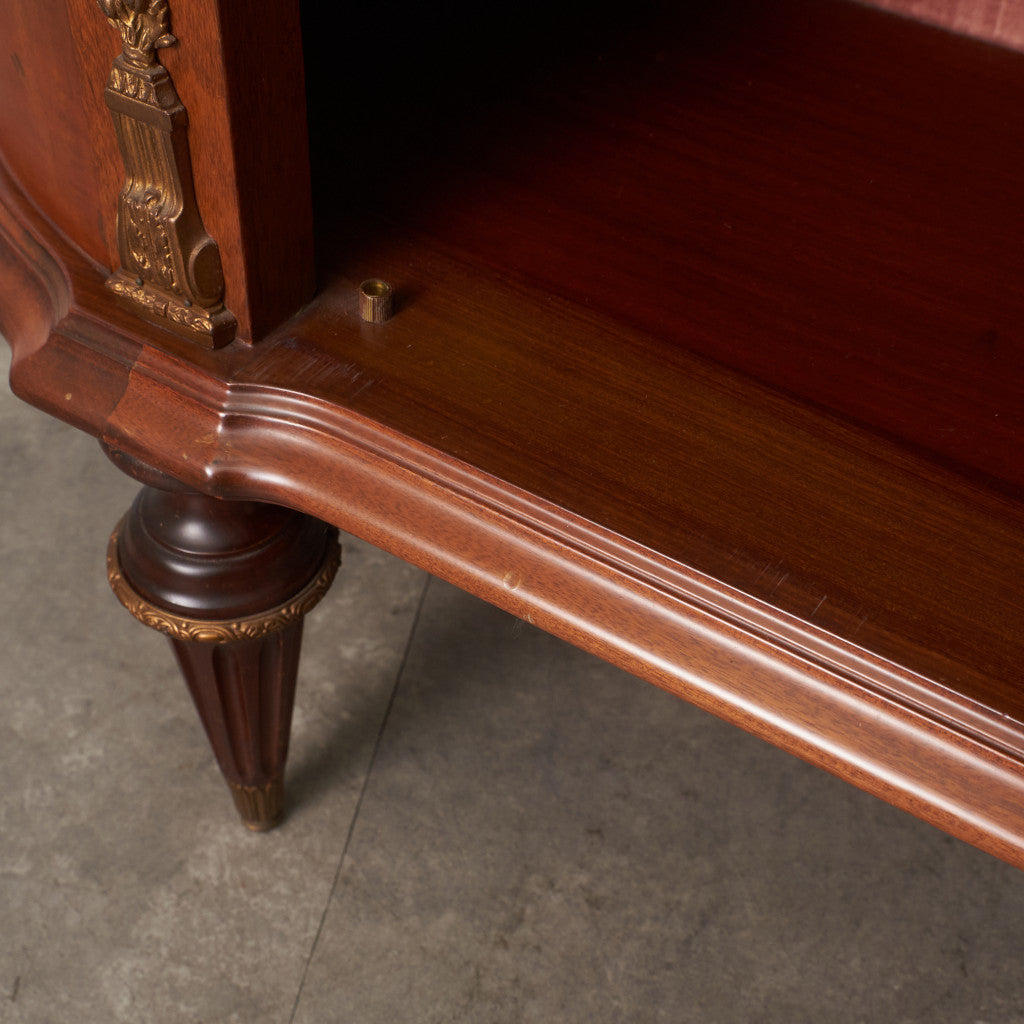 クラシック ガラスキャビネット