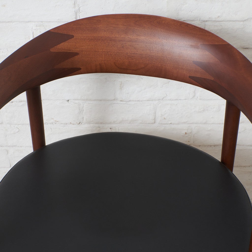 HORSE SHOE アームチェア