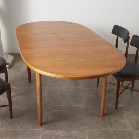 エクステンション オーバルダイニングテーブル