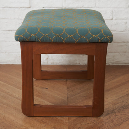 ヴィンテージ スツール / 張替済 (ミナぺルホネン タンバリン)