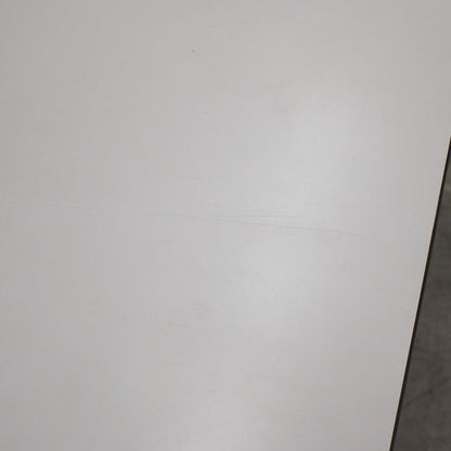 イームズ コントラクトベース テーブル