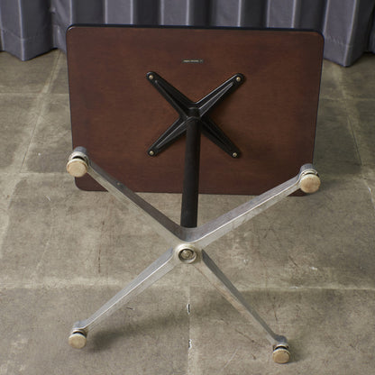 イームズ コントラクトベース テーブル