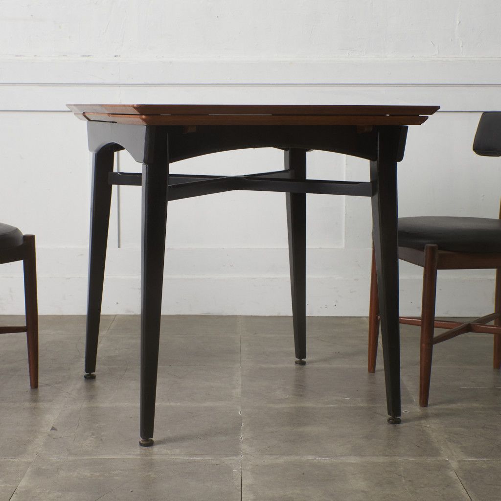 ヴィンテージ エクステンション ダイニングテーブル