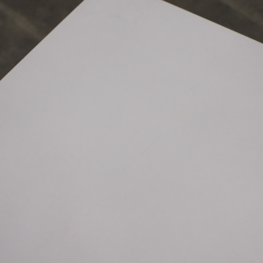 イームズ コントラクトベース テーブル