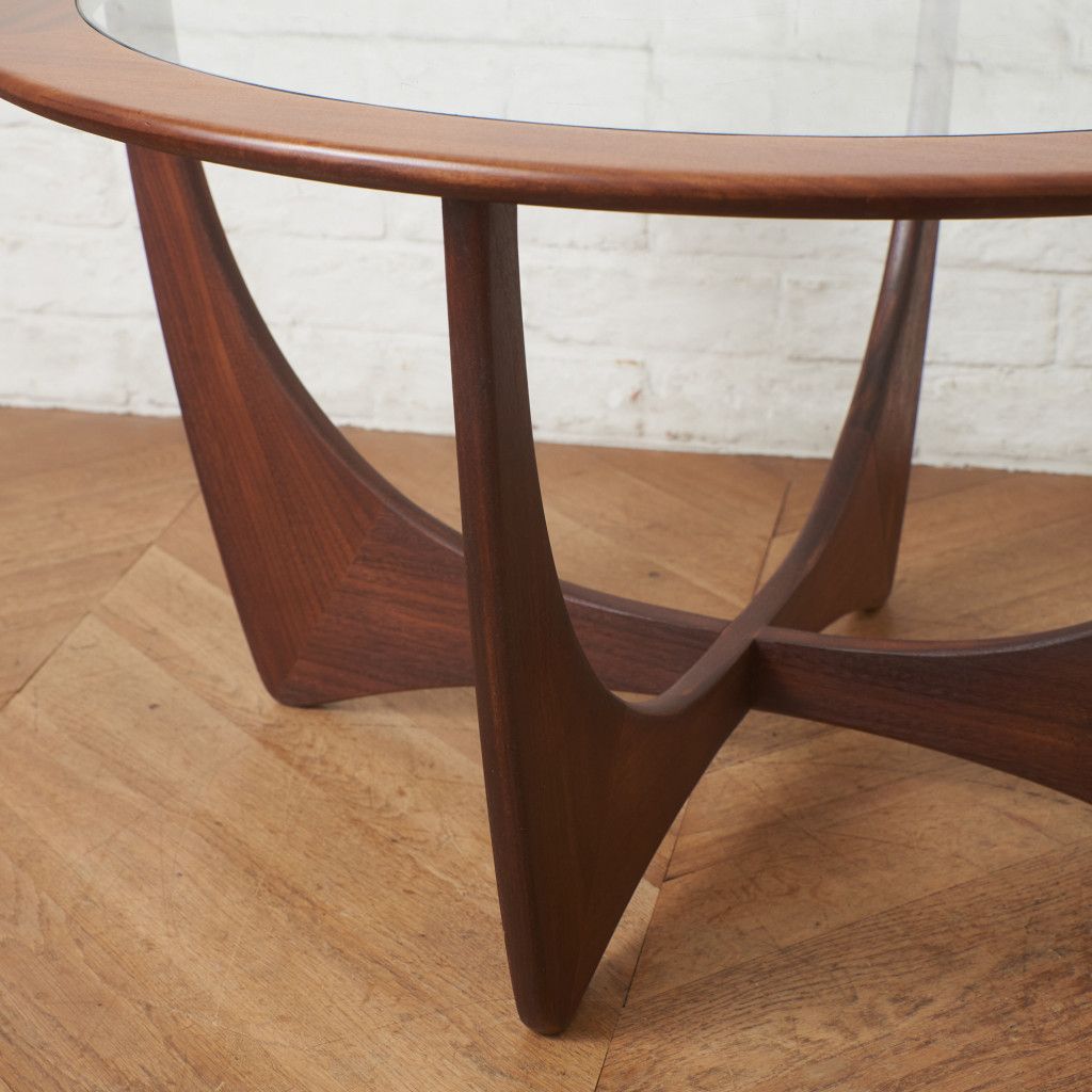 サーキュラー アストロテーブル Occasional Table (8040) – rocca rocca
