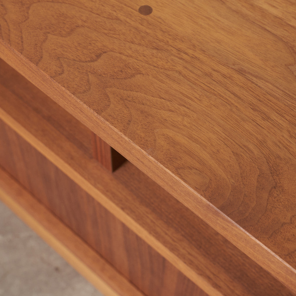 BASS テレビボード