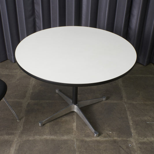 イームズ コントラクトベース ラウンドテーブル