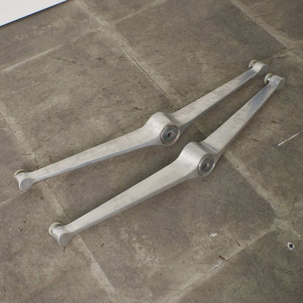 イームズ コントラクトベース ミーティングテーブル