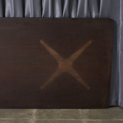 イームズ コントラクトベース ミーティングテーブル