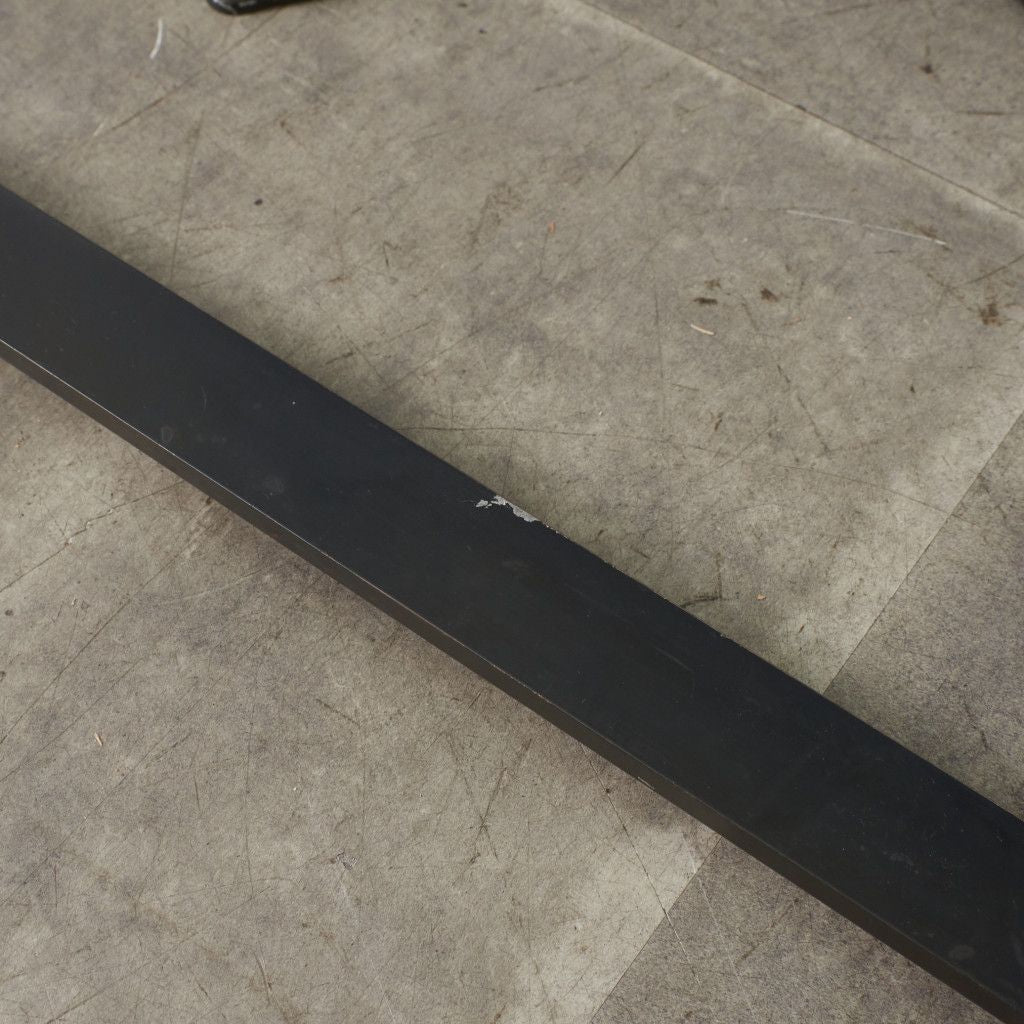 イームズ コントラクトベース ミーティングテーブル