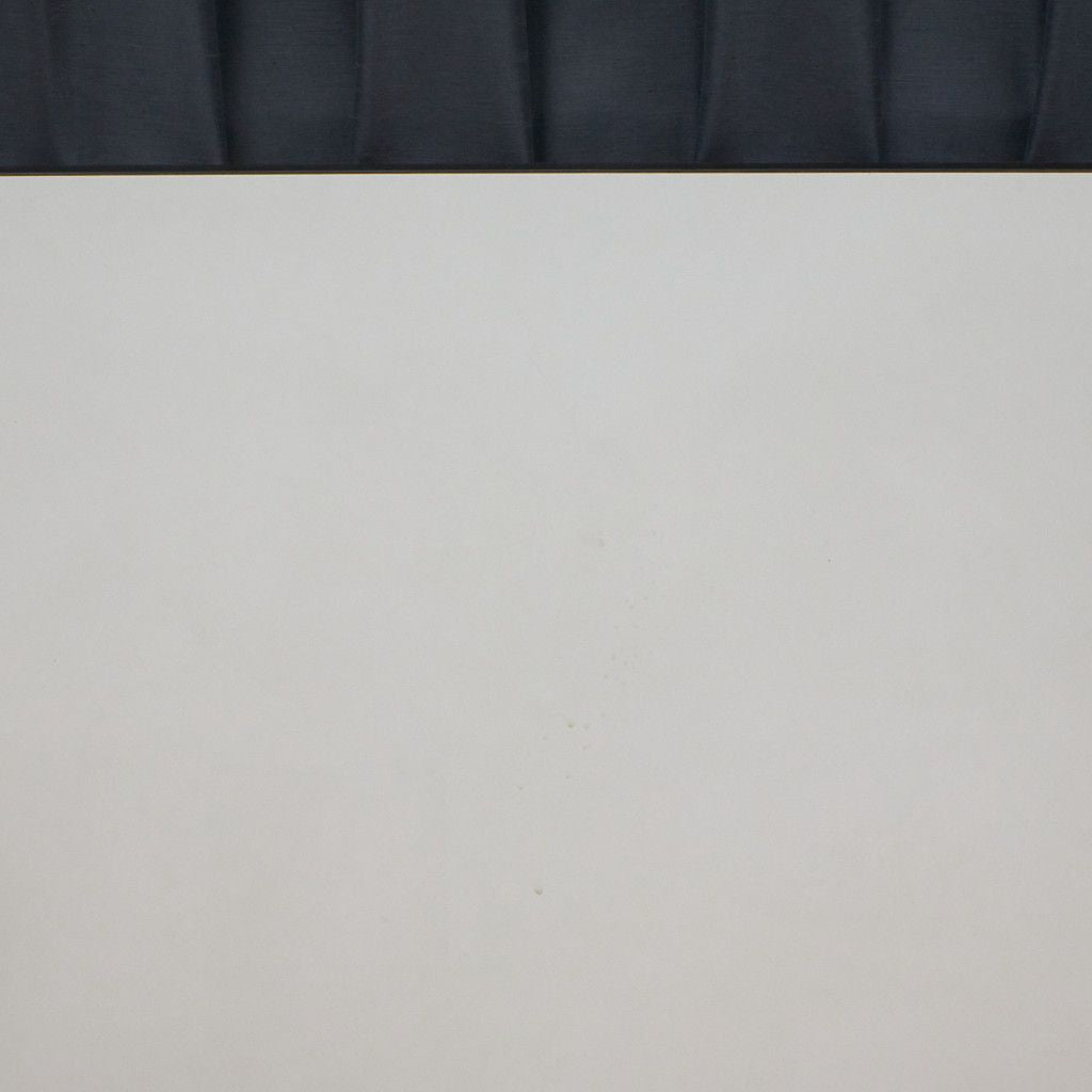 イームズ コントラクトベース ミーティングテーブル