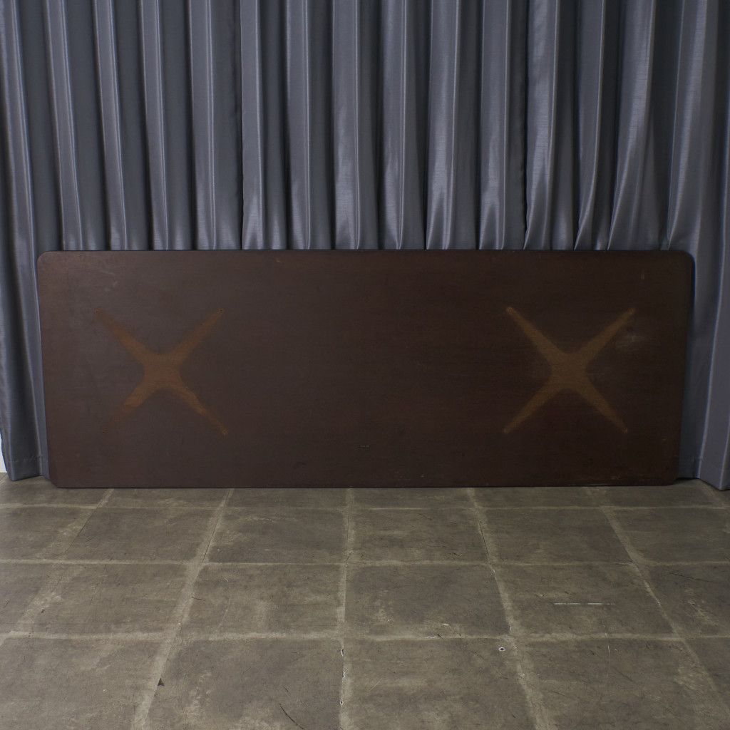 イームズ コントラクトベース ミーティングテーブル