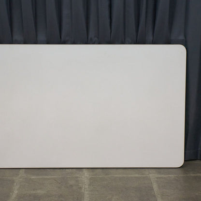 イームズ コントラクトベース ミーティングテーブル