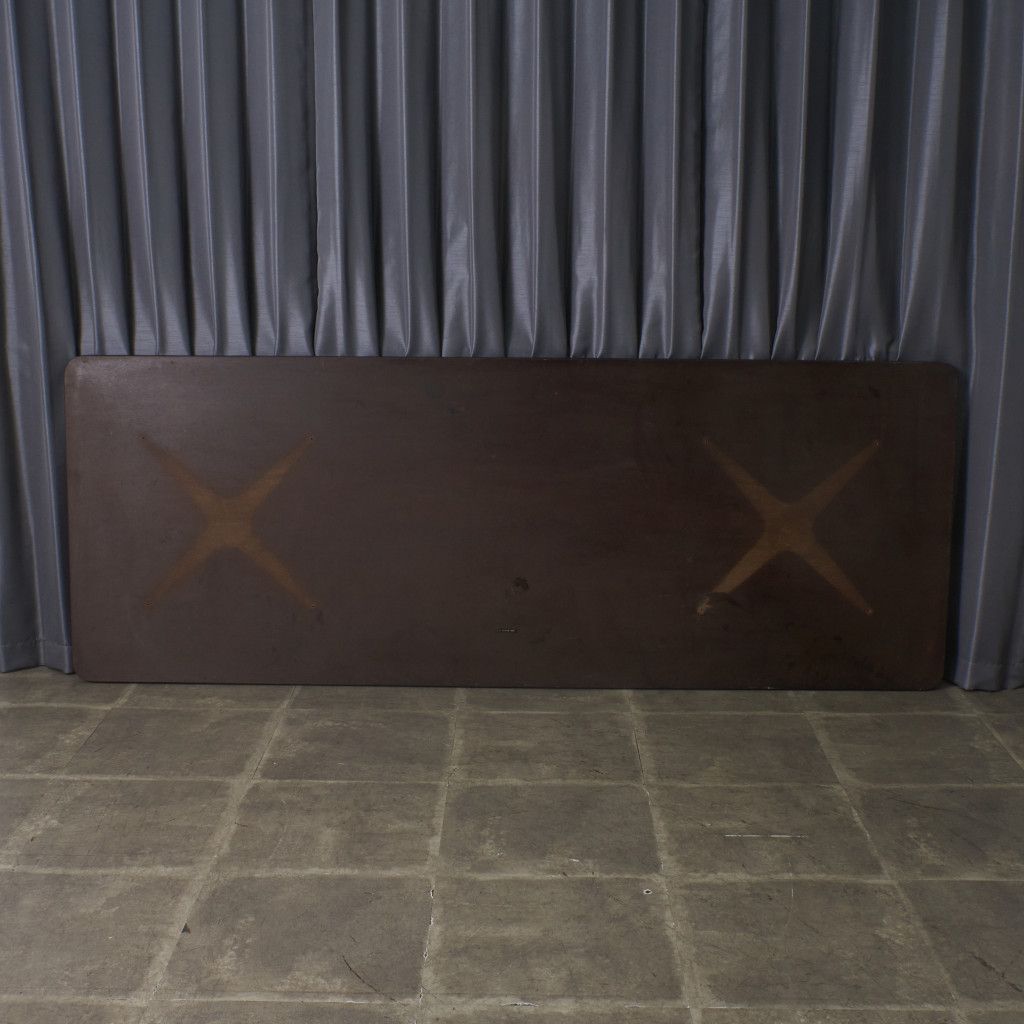 イームズ コントラクトベース ミーティングテーブル