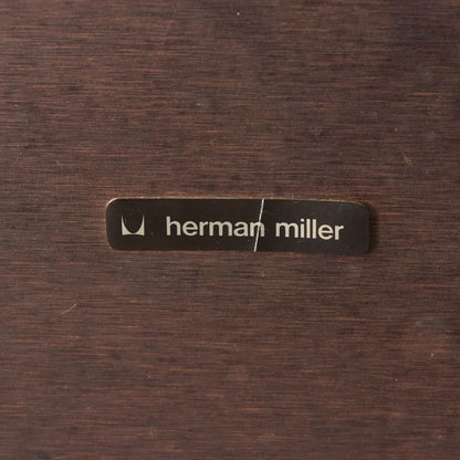 イームズ コントラクトベース ミーティングテーブル