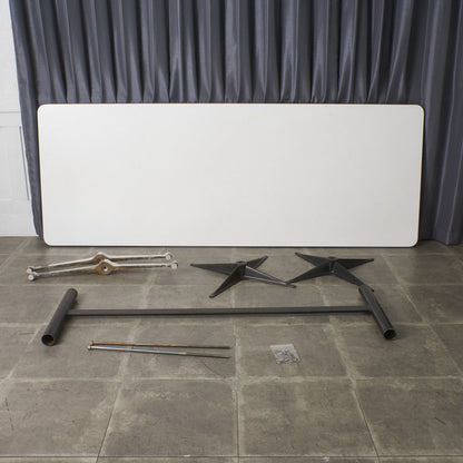 イームズ コントラクトベース ミーティングテーブル