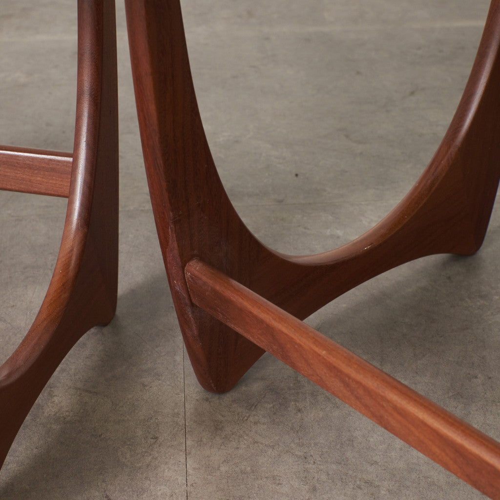 Astro ネストテーブル