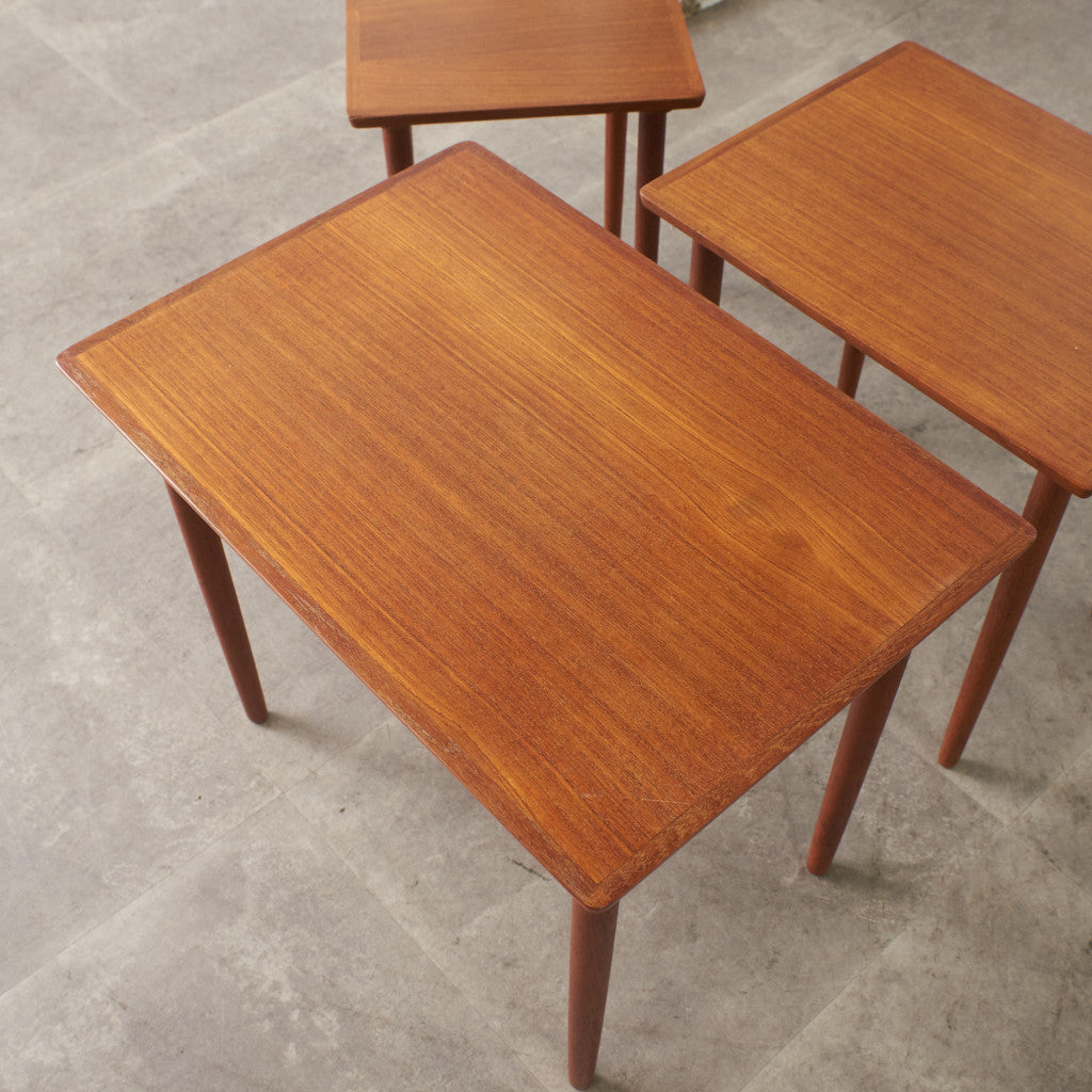 デンマーク ヴィンテージ ネストテーブル
