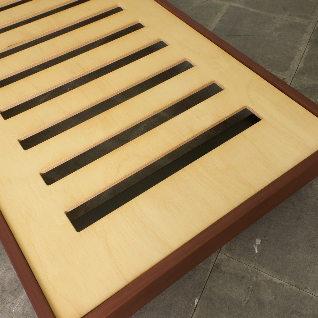 ERBA 05 シングルベッドフレーム & Sealyマットレス