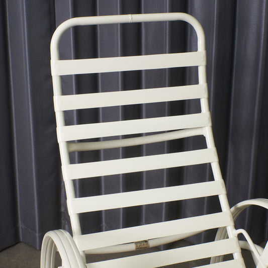 リクライニングチェア