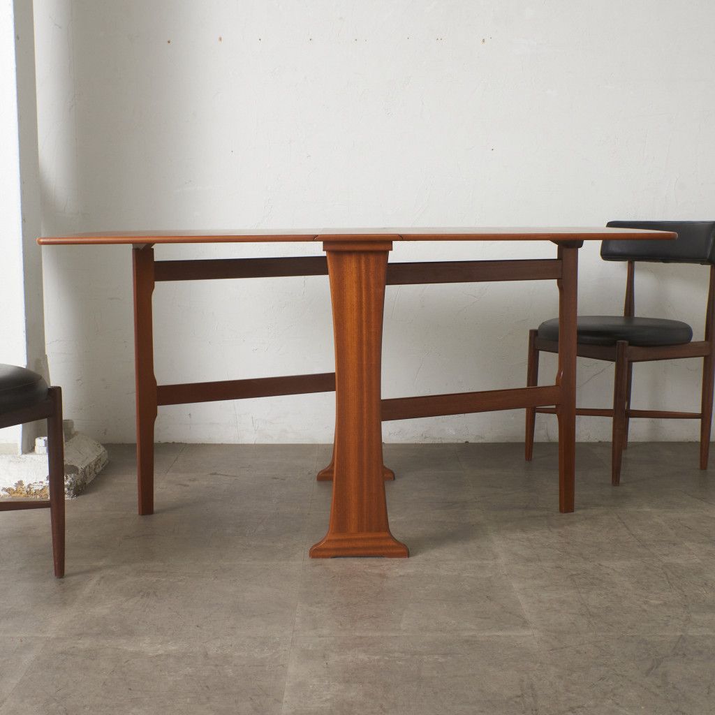テーブル イギリス チーク レガート・ファニチャー LEGATE furniture ヘキサゴン センターテーブル Legate クラシック コーヒー 木製 棚付き サイド ロー センター #97802 テーブル イギリス チーク レガート・ファニチャー LEGATE furniture