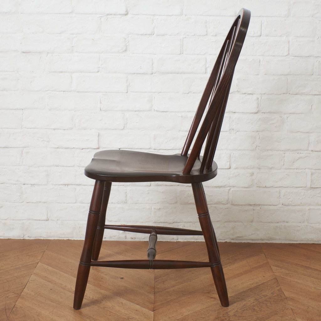 #72 リーチ型チェア