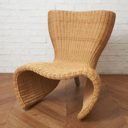 WICKER CHAIR 1990
