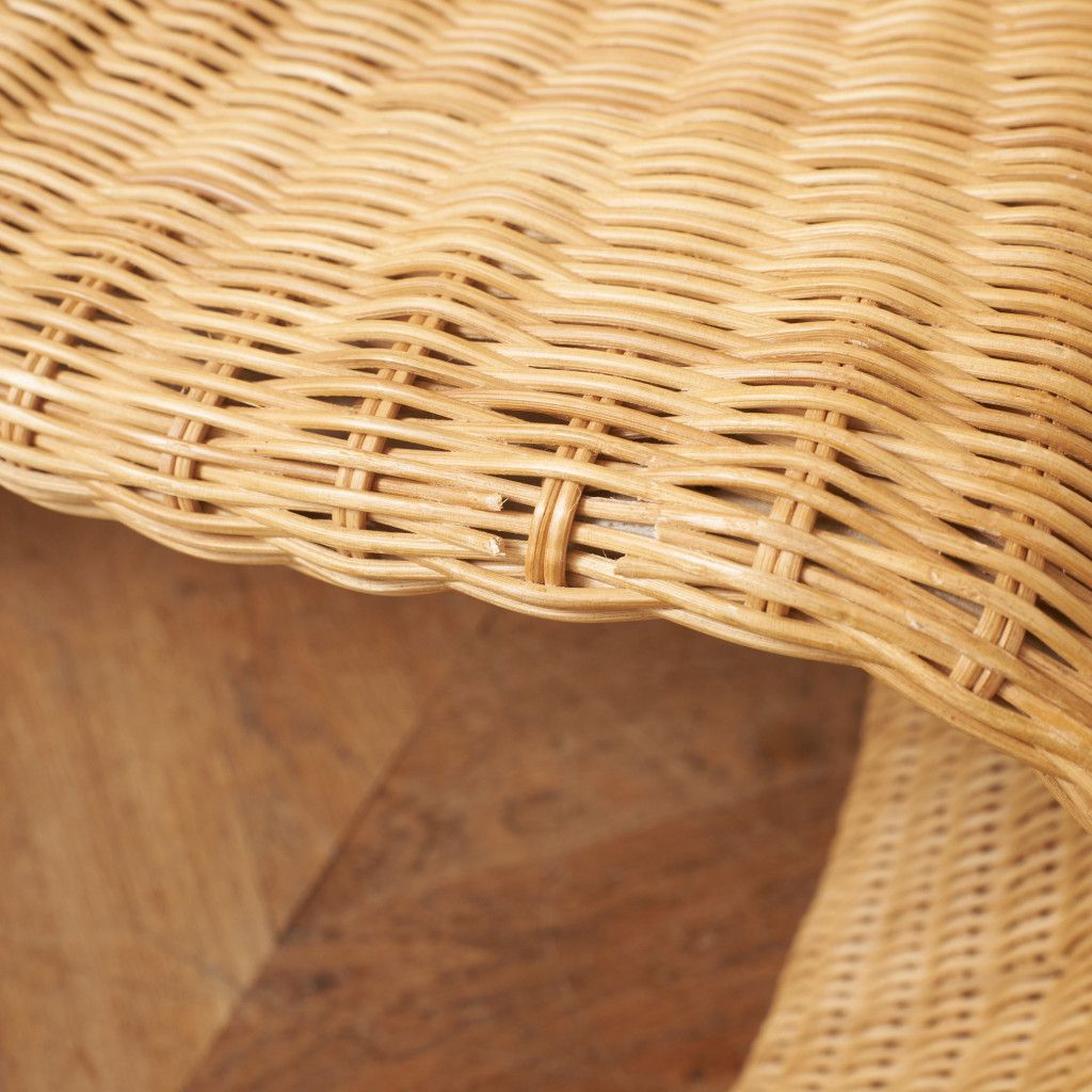 WICKER CHAIR 1990