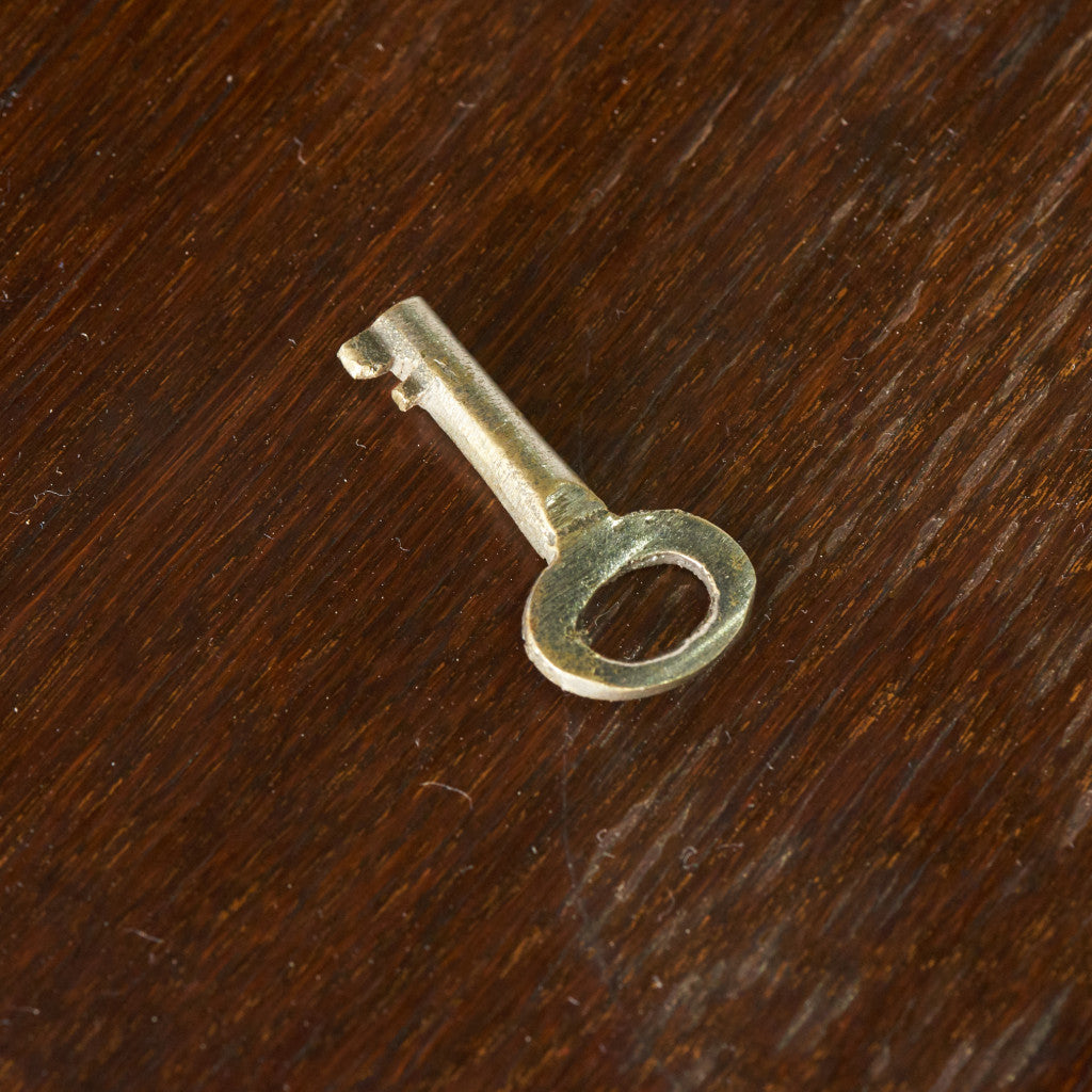 英国アンティーク ガラスキャビネット