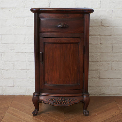 西洋クラシック ウォールナット材キャビネット