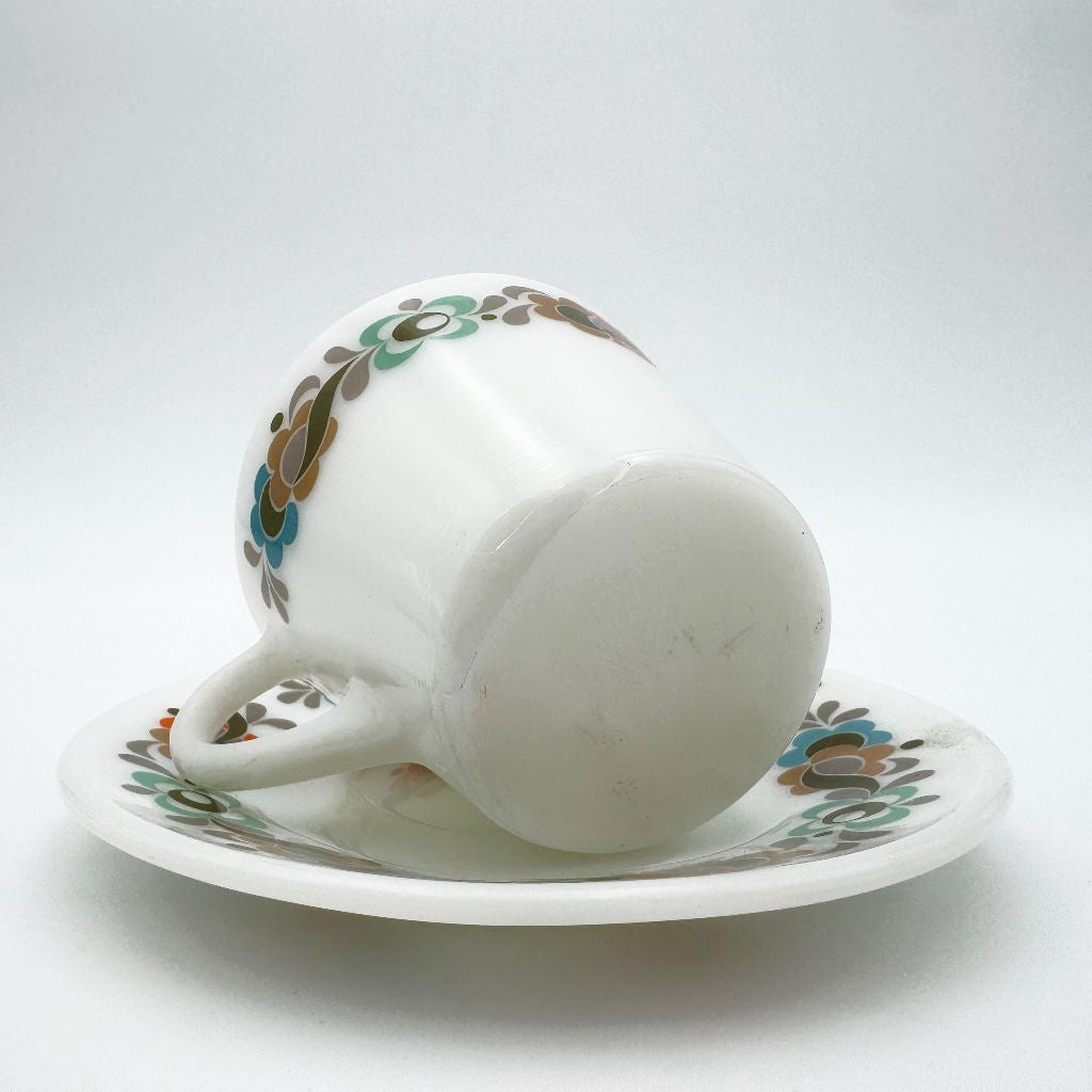 カーナビーデイジー カップ＆ソーサー