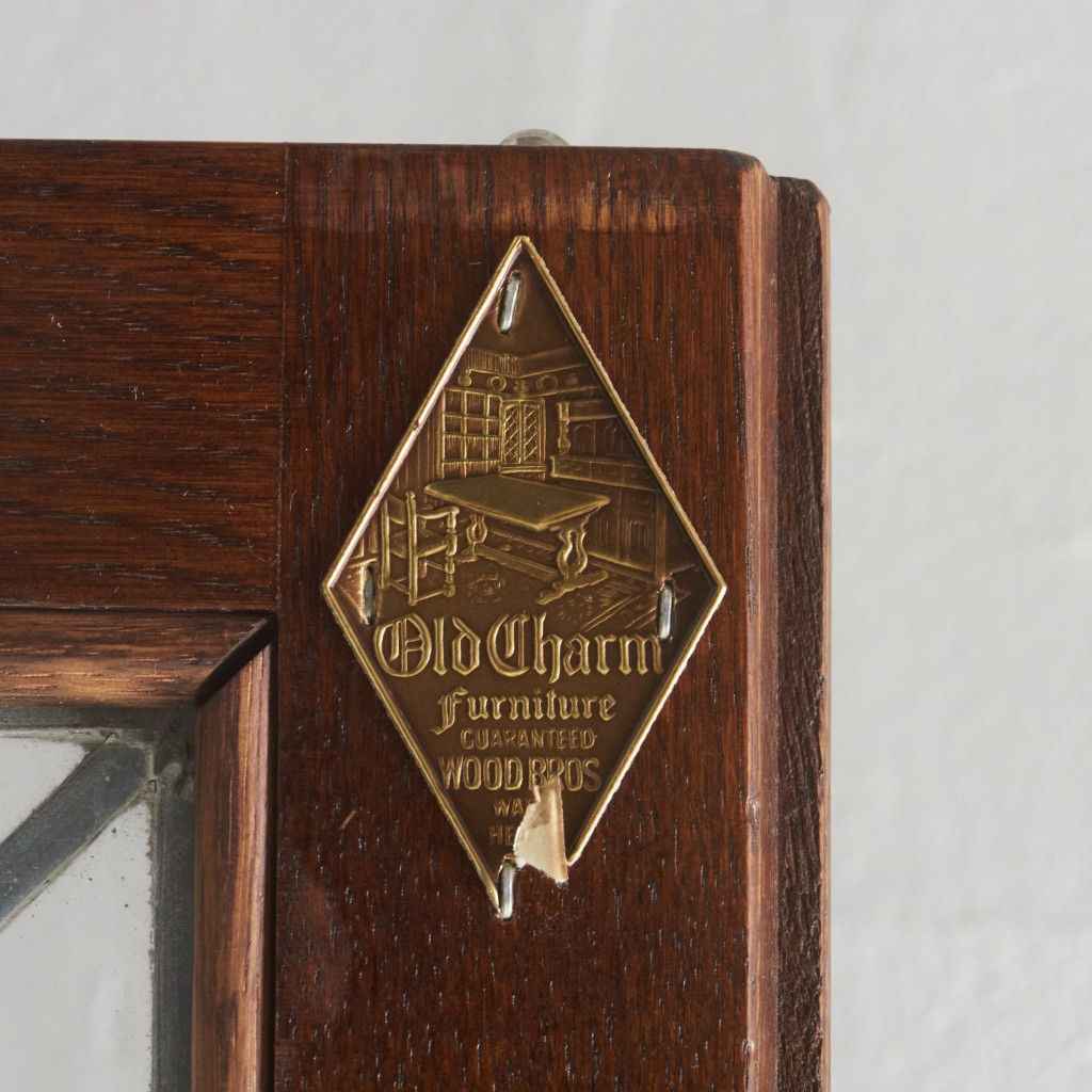 Old Charm ウォールキャビネット