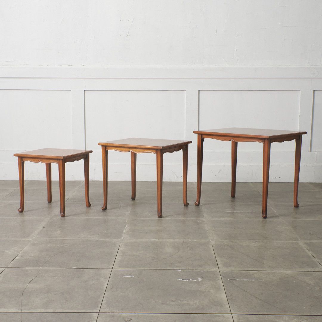 クラシック ネストテーブル