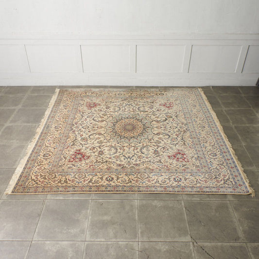 工房銘入り ウール製 絨毯