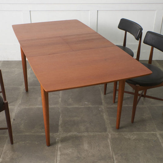 ヴィンテージ エクステンション ダイニングテーブル