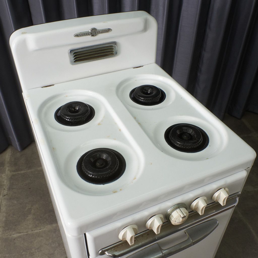 値下げしました！アメリカン ヴィンテージ キッチン ガス台 ガスコンロ オーブン ストーブ W890×D720×H1260 アンティーク O'Keefe and Merritt 現状 アメリカヴィンテージ キッチンストーブ / ジャンク品 – rocca rocca