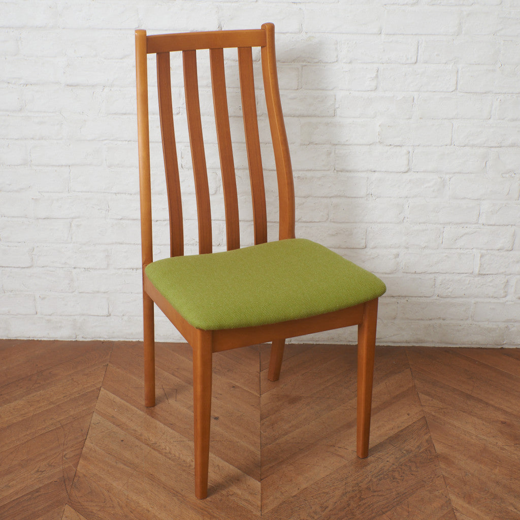 英国ヴィンテージ ダイニングチェア / 張替済