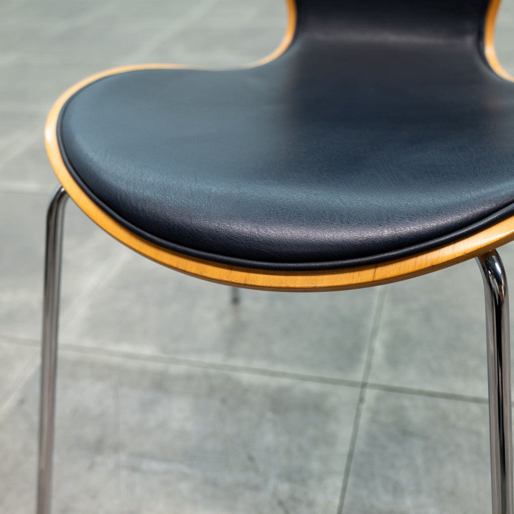 セブンチェア / フロントパディング