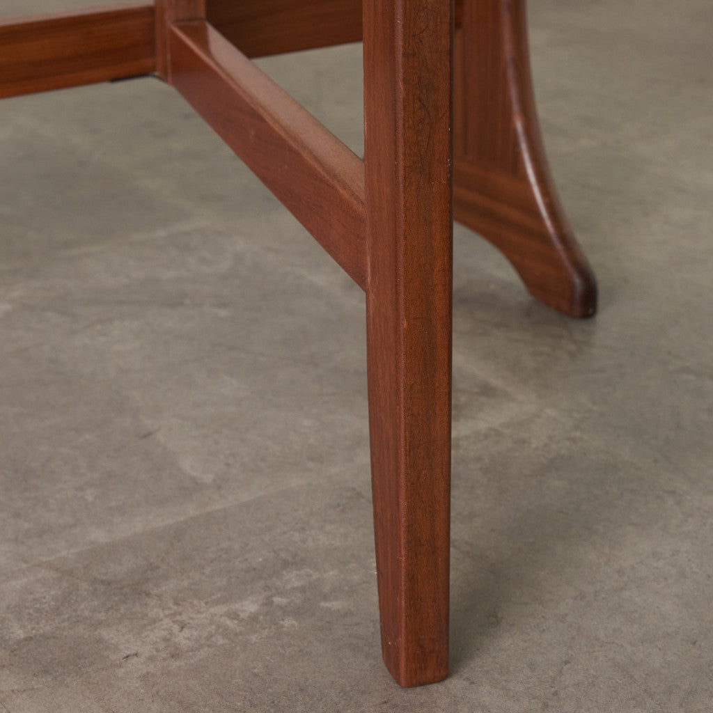 Fresco ドロップリーフゲートレッグテーブル