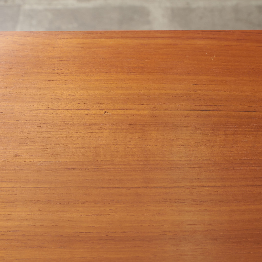 十字扉 ヴィンテージ キャビネット