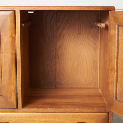 ウィンザー サイドボード