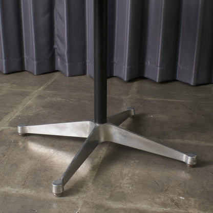 イームズ コントラクトベース ラウンドテーブル